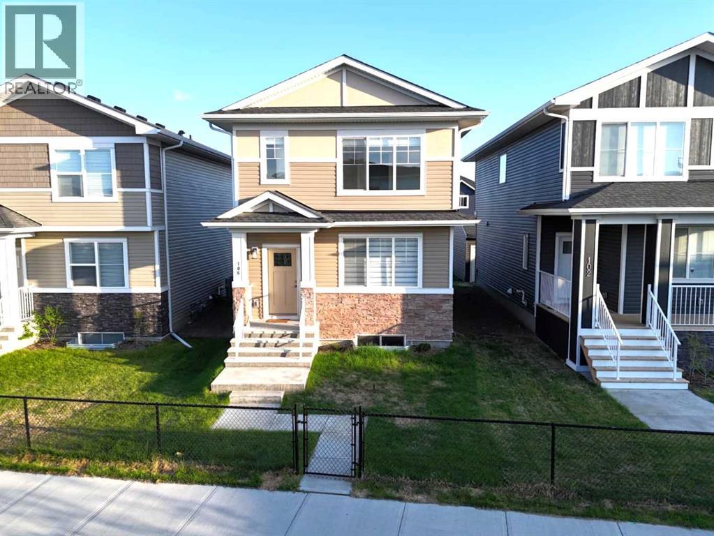 106 Dawson Harbour Grove, Chestermere, Alberta  T1X 2S4 - Photo 1 - A2234581