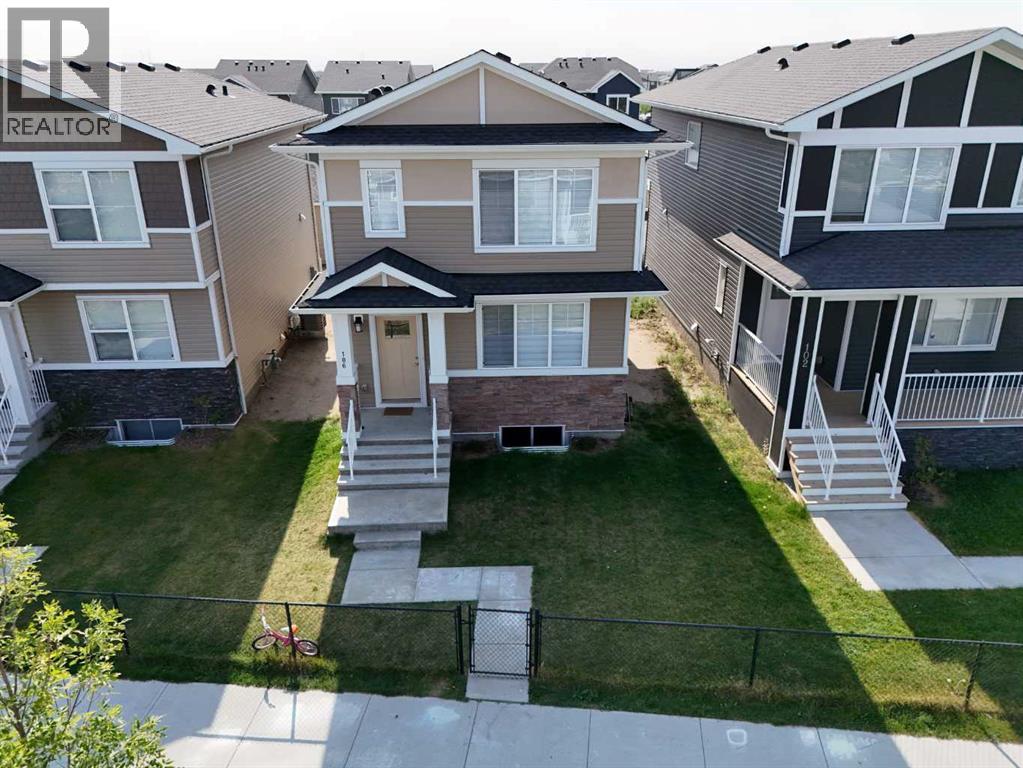 106 Dawson Harbour Grove, Chestermere, Alberta  T1X 2S4 - Photo 2 - A2234581