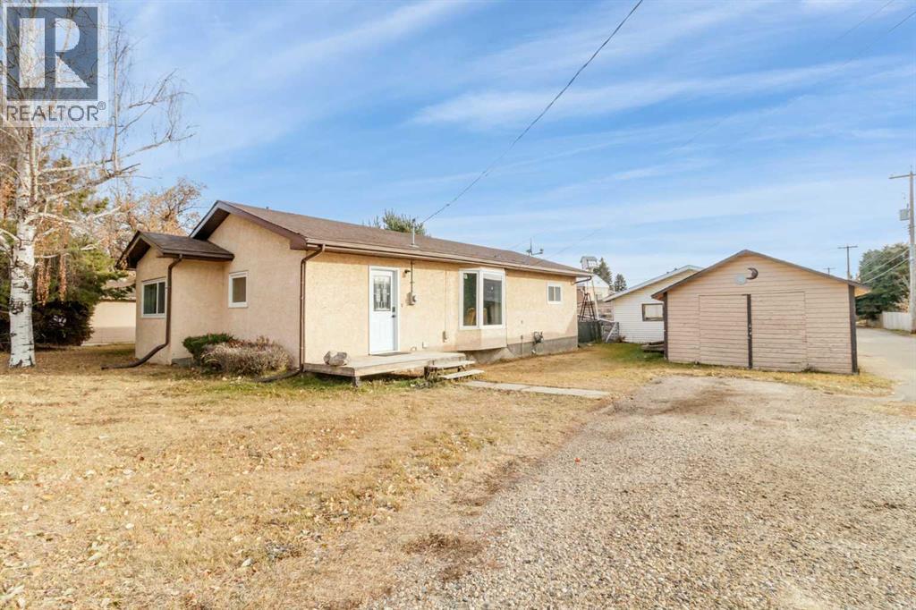 4847 52 Avenue, Eckville, Alberta  T0M 0X0 - Photo 17 - A2268245
