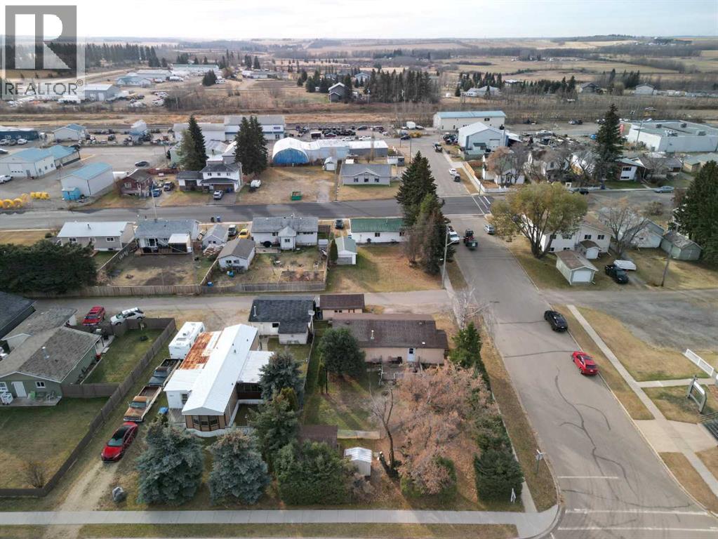 4847 52 Avenue, Eckville, Alberta  T0M 0X0 - Photo 31 - A2268245