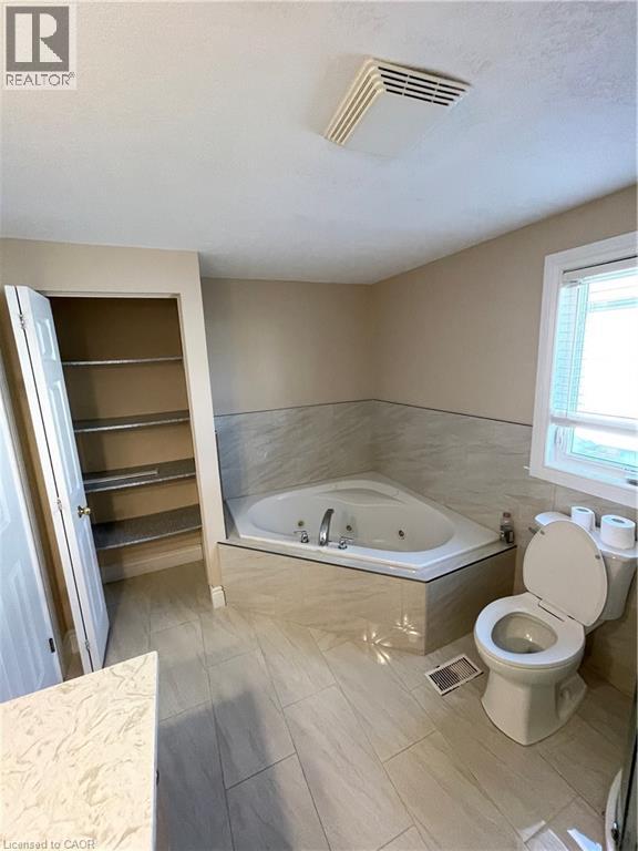 126 Peach Blossom Crescent, Kitchener, Ontario  N2E 3Z7 - Photo 16 - 40785795