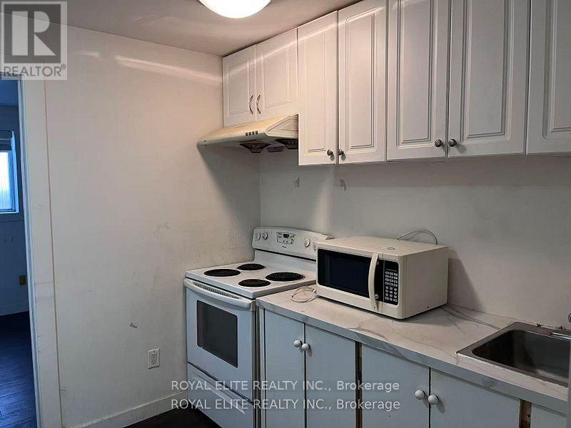 89 Finch Ave East Avenue, Toronto, Ontario  M2N 4R4 - Photo 10 - C12510738