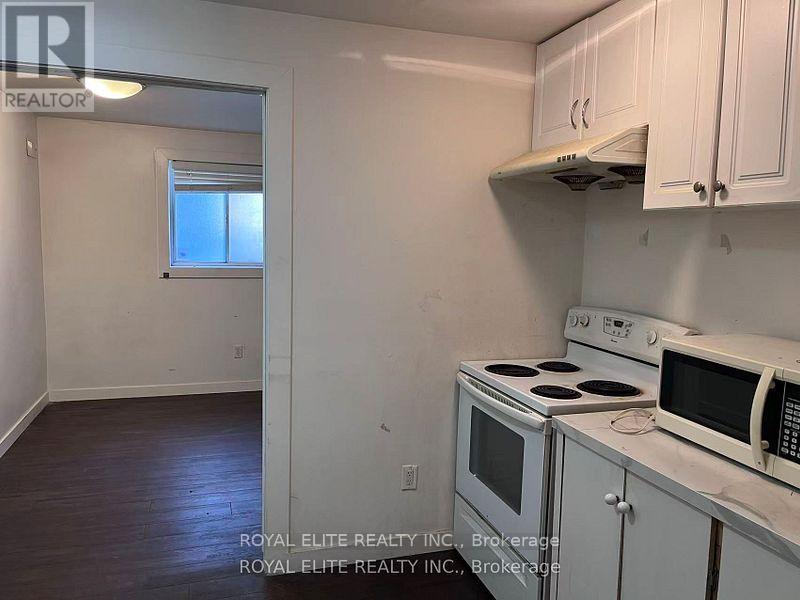 89 Finch Ave East Avenue, Toronto, Ontario  M2N 4R4 - Photo 11 - C12510738