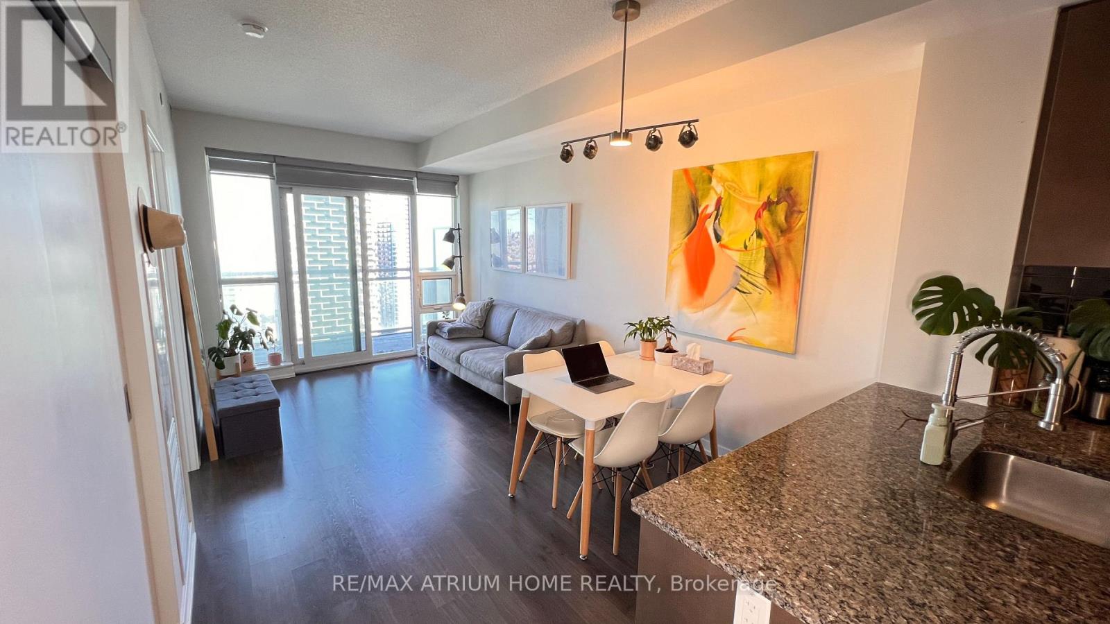 2904 - 89 Dunfield Avenue, Toronto, Ontario  M4S 0A4 - Photo 2 - C12510752