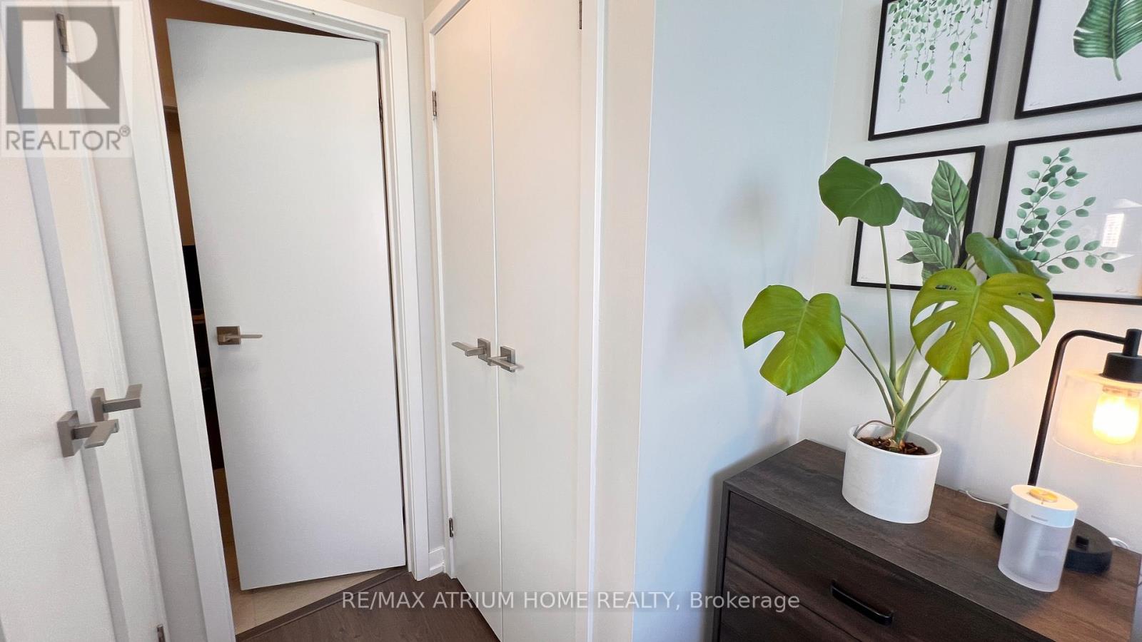 2904 - 89 Dunfield Avenue, Toronto, Ontario  M4S 0A4 - Photo 25 - C12510752