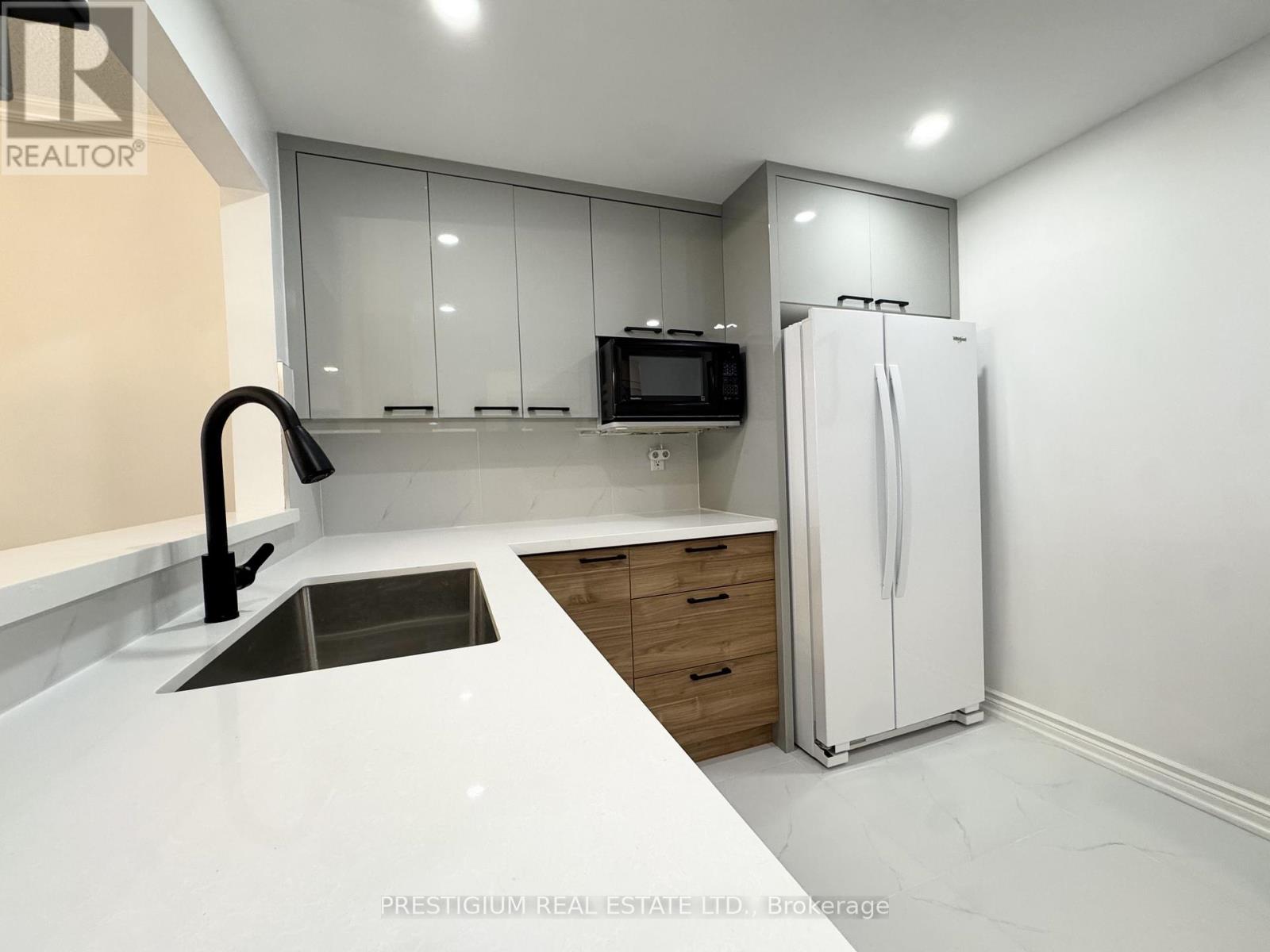 Unknown Address, ,     - Photo 11 - E12510744