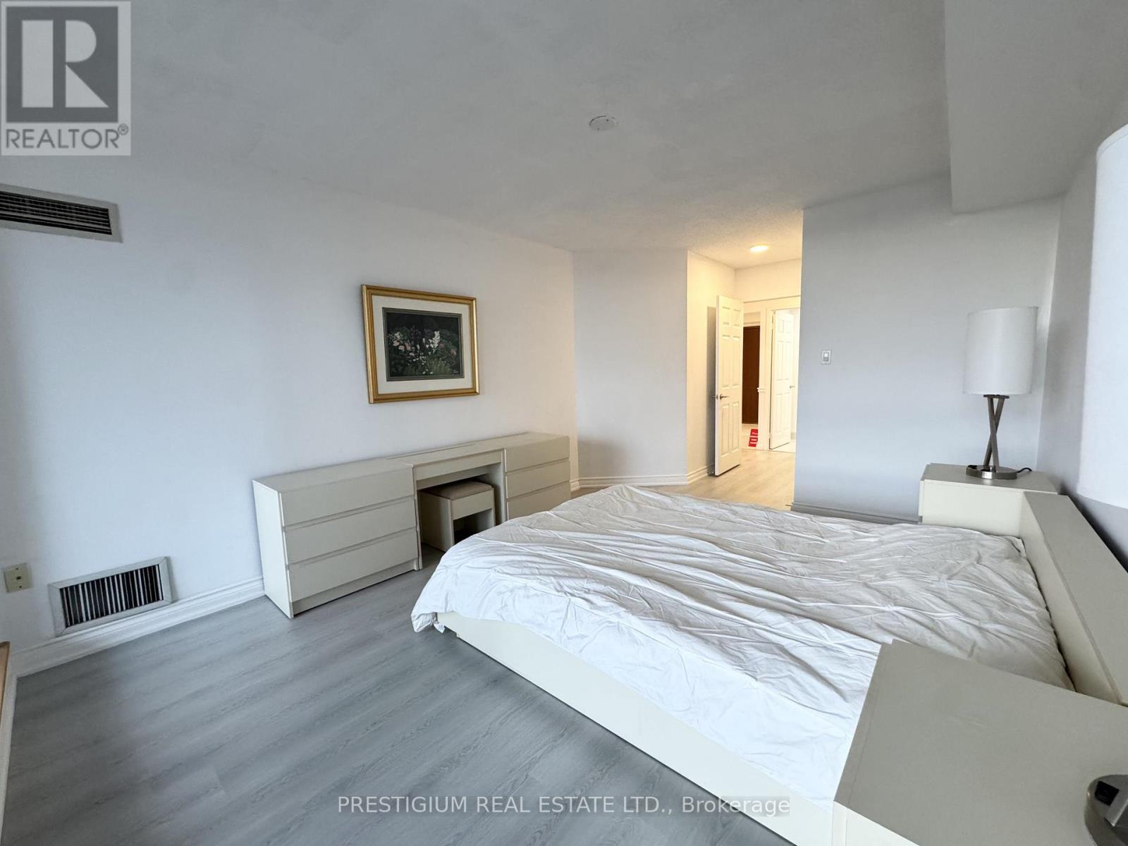 Unknown Address, ,     - Photo 20 - E12510744