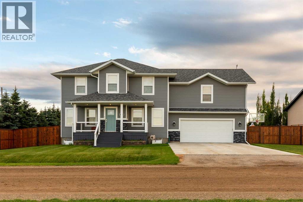 512 6 Avenue N, Champion, Alberta