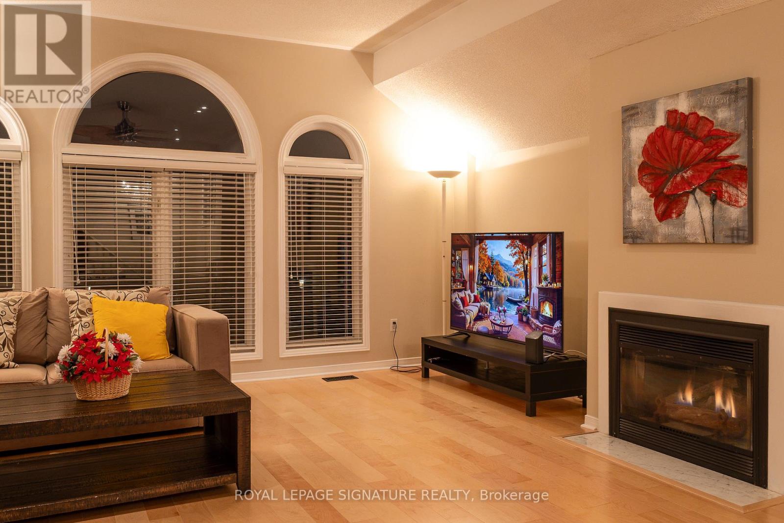 2547 Raglan Court, Mississauga, Ontario L5M 5L5 - Photo 20 - W12507040