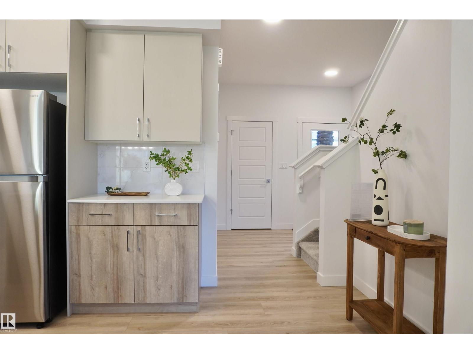 637 Kinglet Bv Nw, Edmonton, Alberta  T5S 0S8 - Photo 10 - E4464742