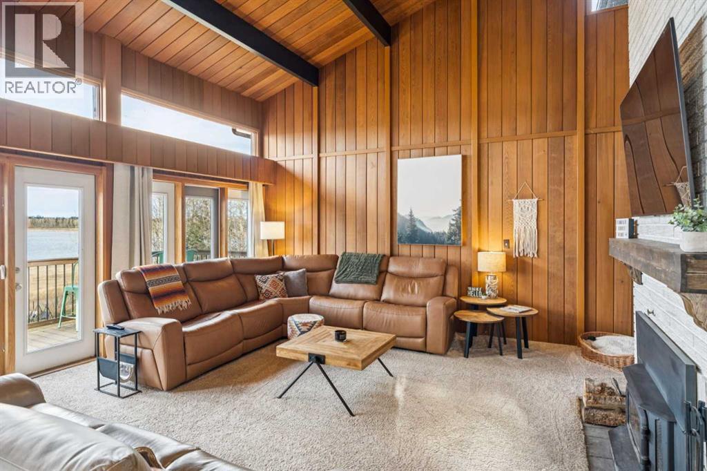 72 Cochrane Lake Trail, Cochrane Lake, Alberta  T4C 2A9 - Photo 2 - A2266092