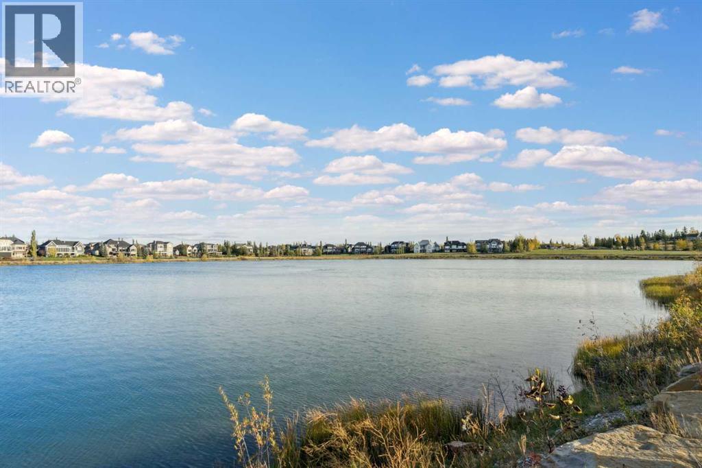 424 Montclair Place, Cochrane Lake, Alberta  T4C 0A8 - Photo 35 - A2267564