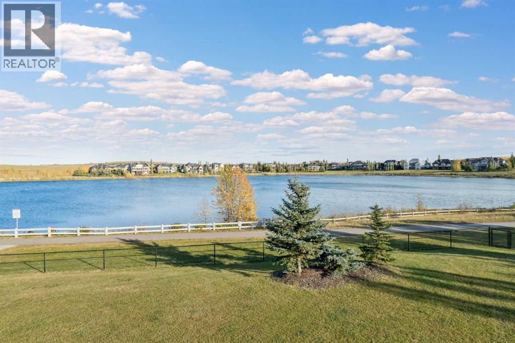 424 Montclair Place, Cochrane Lake, Alberta  T4C 0A8 - Photo 31 - A2267564