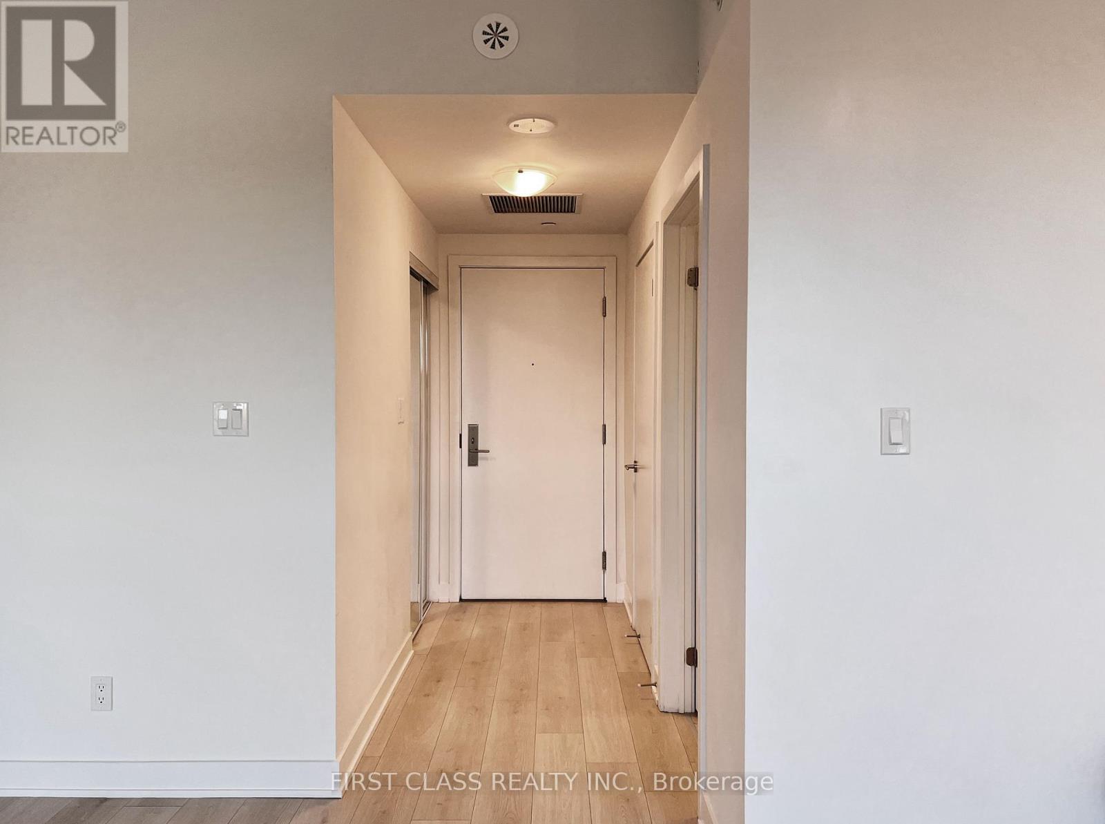 202 - 1709 Bur Oak Avenue, Markham, Ontario  L6E 0V7 - Photo 8 - N12510746