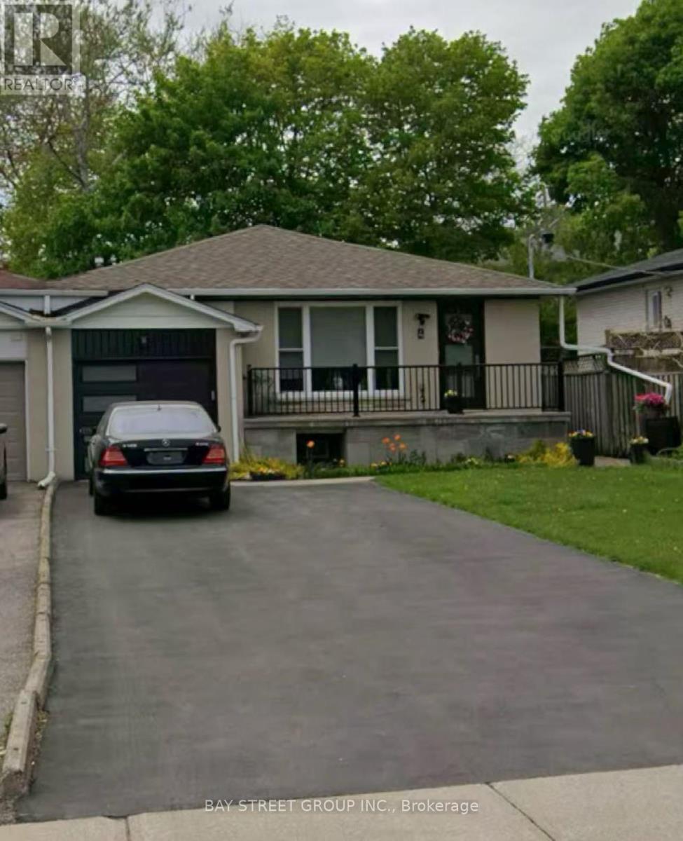 4 ROBINSON STREET, Markham, Ontario