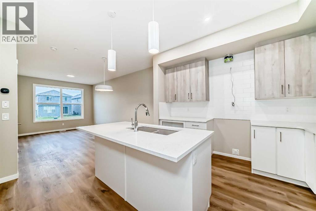 397 Hotchkiss Drive Se, Calgary, Alberta  T3S 0N1 - Photo 3 - A2268219