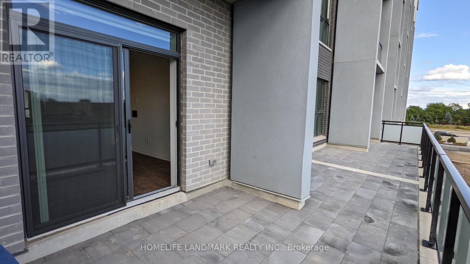 121 - 95 Dundas Street W, Oakville, Ontario  L6M 5N4 - Photo 12 - W12510734