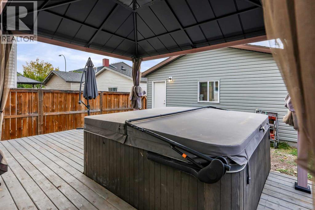 160 Copperpond Rise Se, Calgary, Alberta  T2Z 0L2 - Photo 5 - A2260932