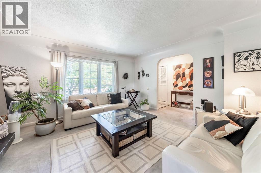 2616 28 Street Sw, Calgary, Alberta  T3E 2J1 - Photo 10 - A2265306