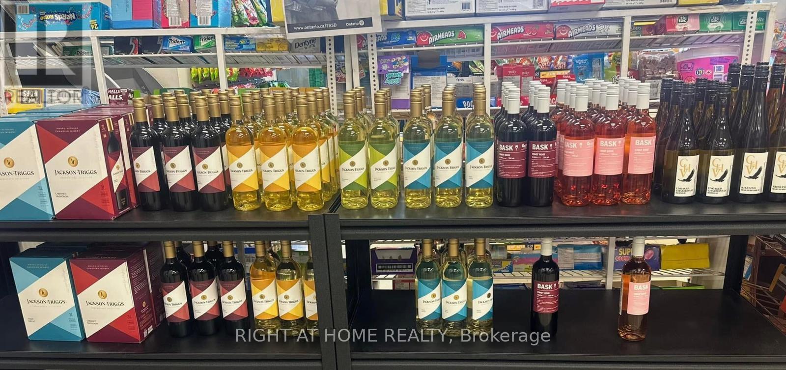 3395 Walker Road, Windsor, Ontario  N8W 3R9 - Photo 5 - X12510722