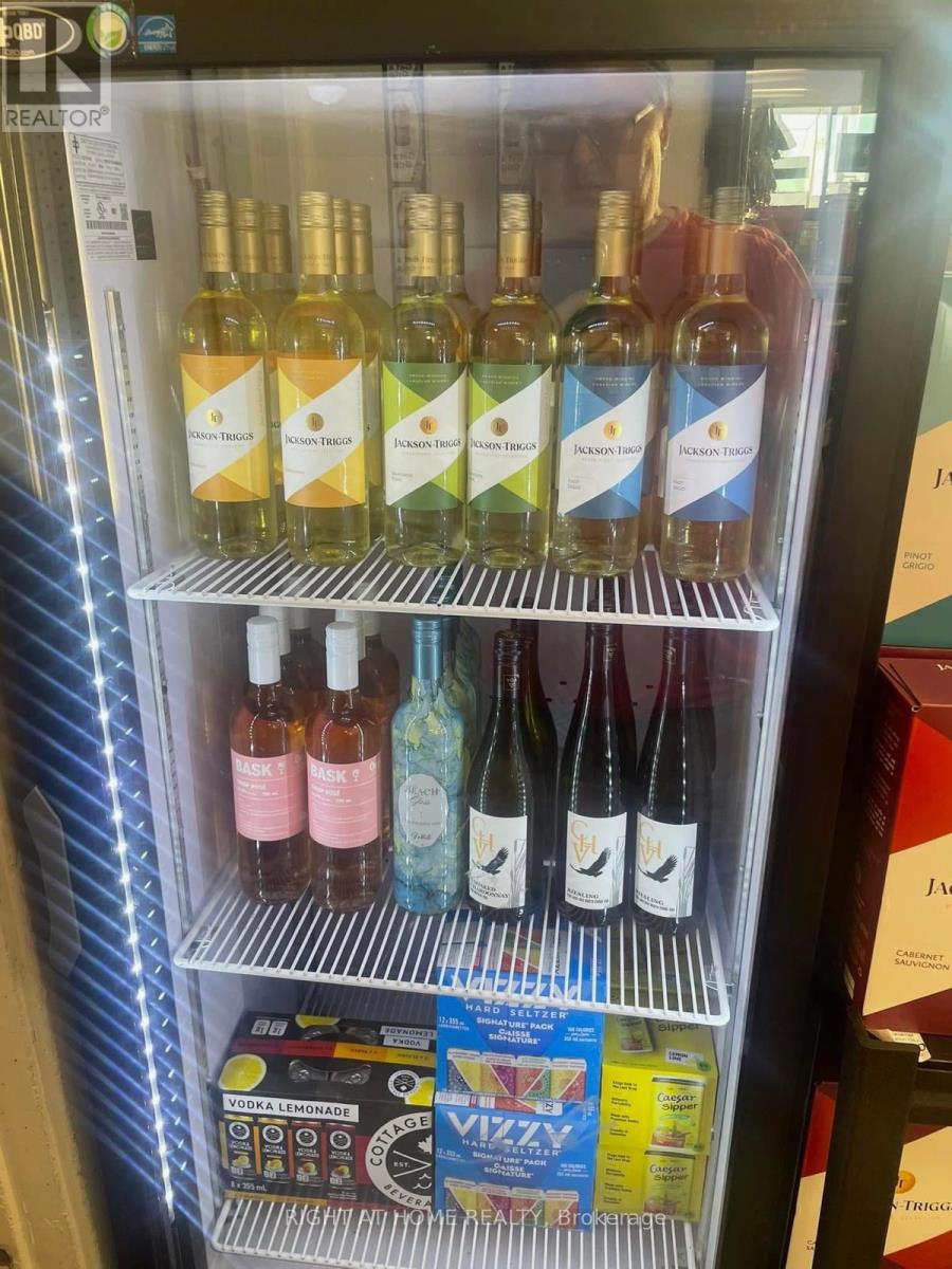 3395 Walker Road, Windsor, Ontario  N8W 3R9 - Photo 6 - X12510722