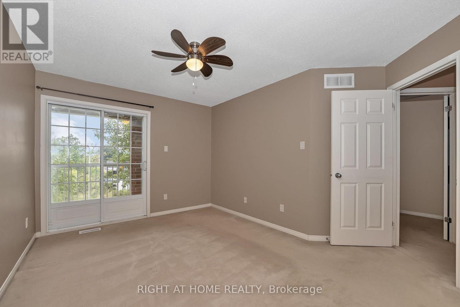 171 - 70 Edenvale Drive, Ottawa, Ontario  K2K 3N6 - Photo 15 - X12391547