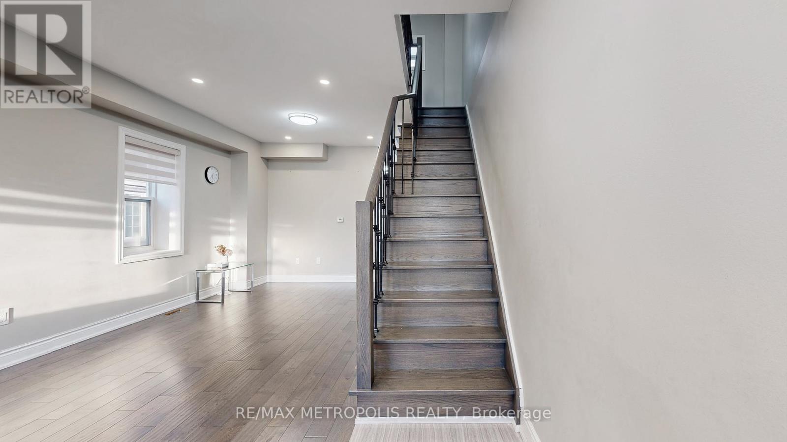 461 Warden Avenue, Toronto, Ontario  M1L 3Y9 - Photo 17 - E12507484