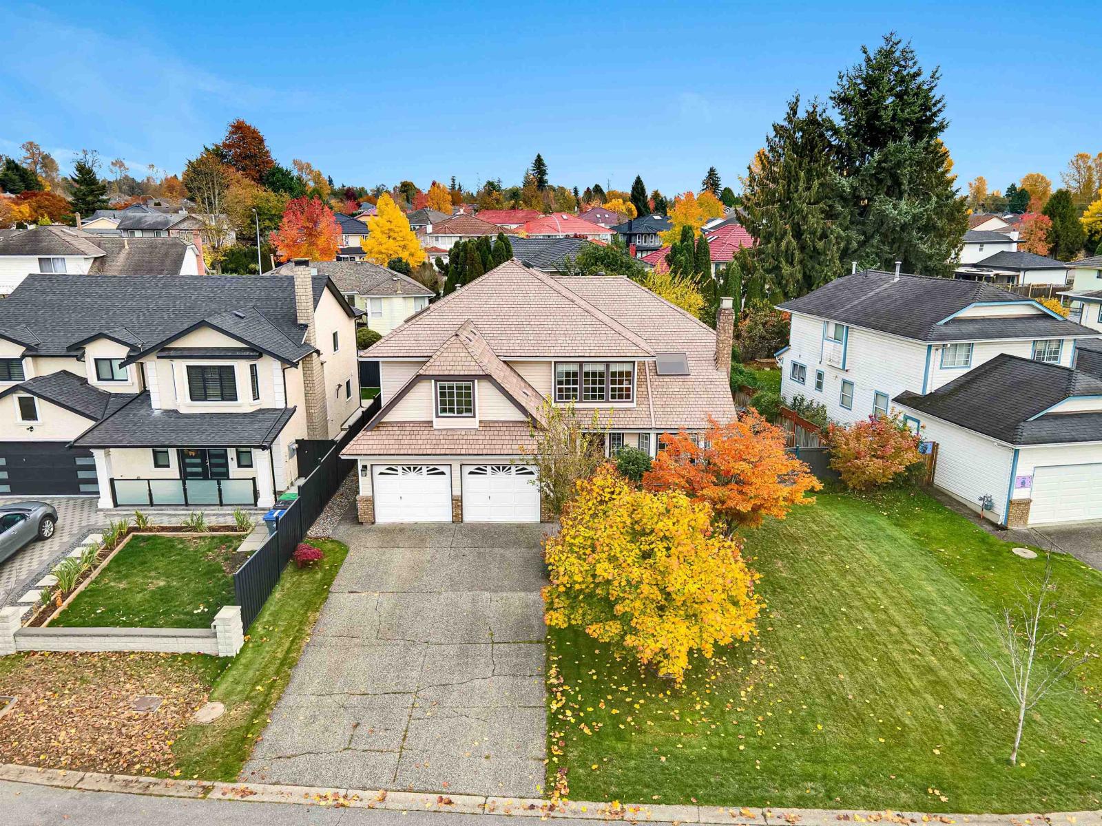 8896 140b Street, Surrey, British Columbia  V3V 7T4 - Photo 2 - R3064188