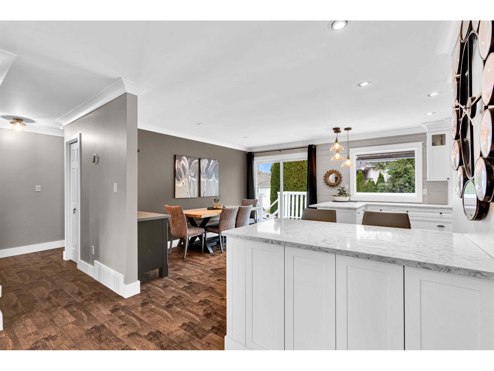 8896 140b Street, Surrey, British Columbia  V3V 7T4 - Photo 11 - R3064188