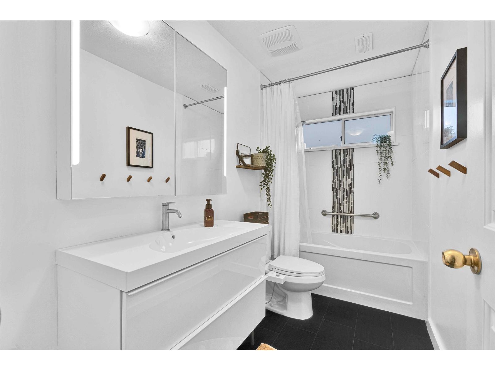 8896 140b Street, Surrey, British Columbia  V3V 7T4 - Photo 36 - R3064188