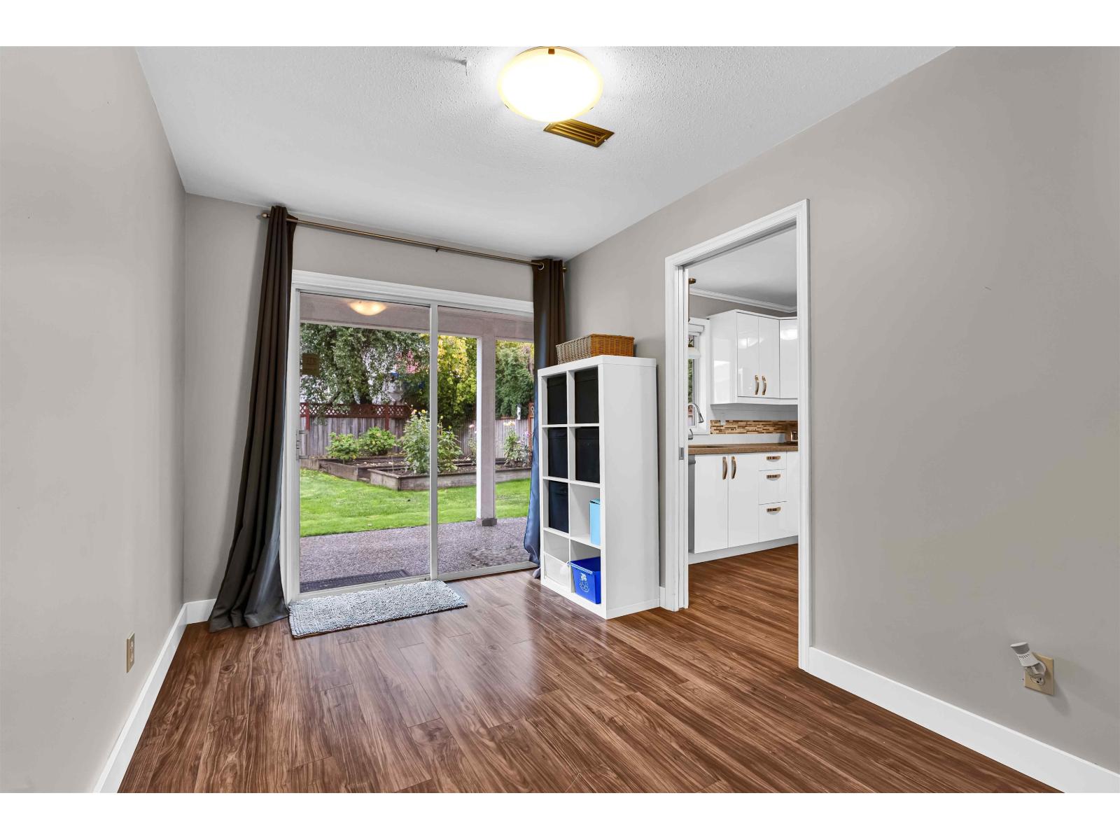 8896 140b Street, Surrey, British Columbia  V3V 7T4 - Photo 33 - R3064188