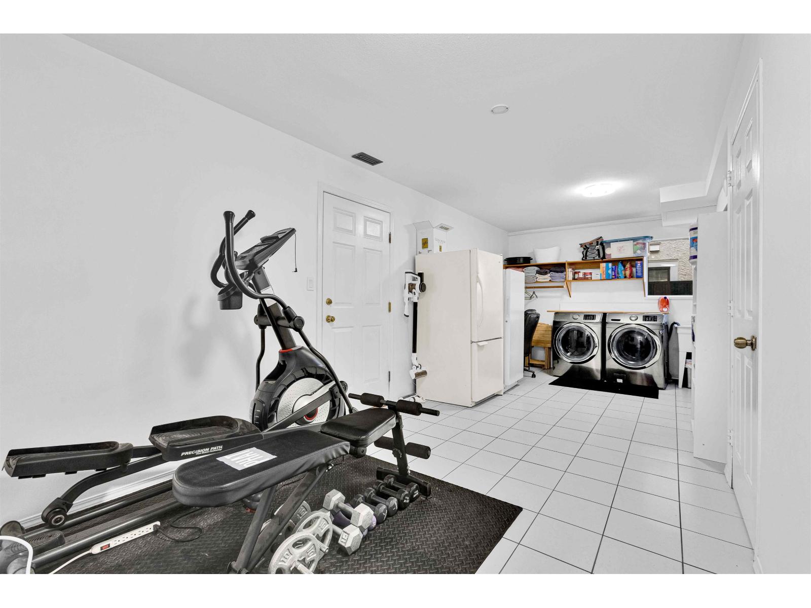 8896 140b Street, Surrey, British Columbia  V3V 7T4 - Photo 38 - R3064188