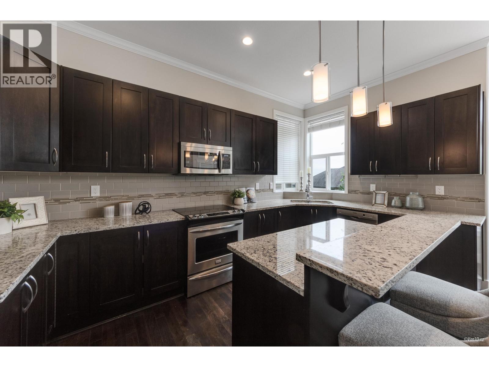 3462 Stephens Court, Coquitlam, British Columbia  V3E 0H8 - Photo 12 - R3064901