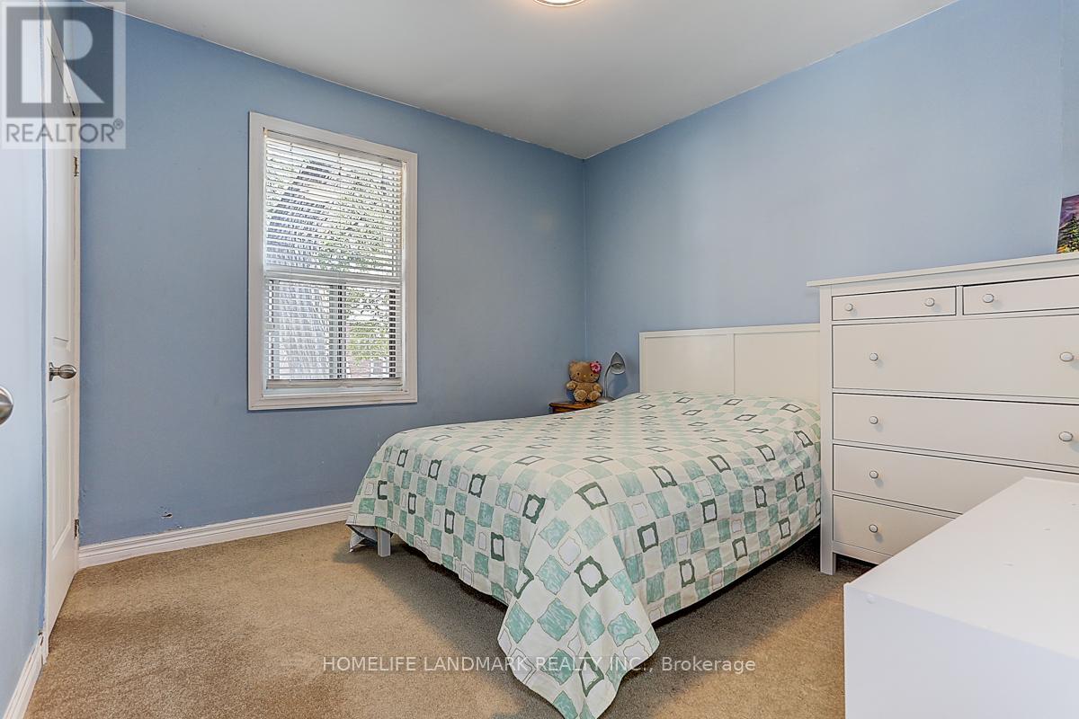 1281 Davenport Road, Toronto, Ontario  M6H 2H3 - Photo 11 - W12510764