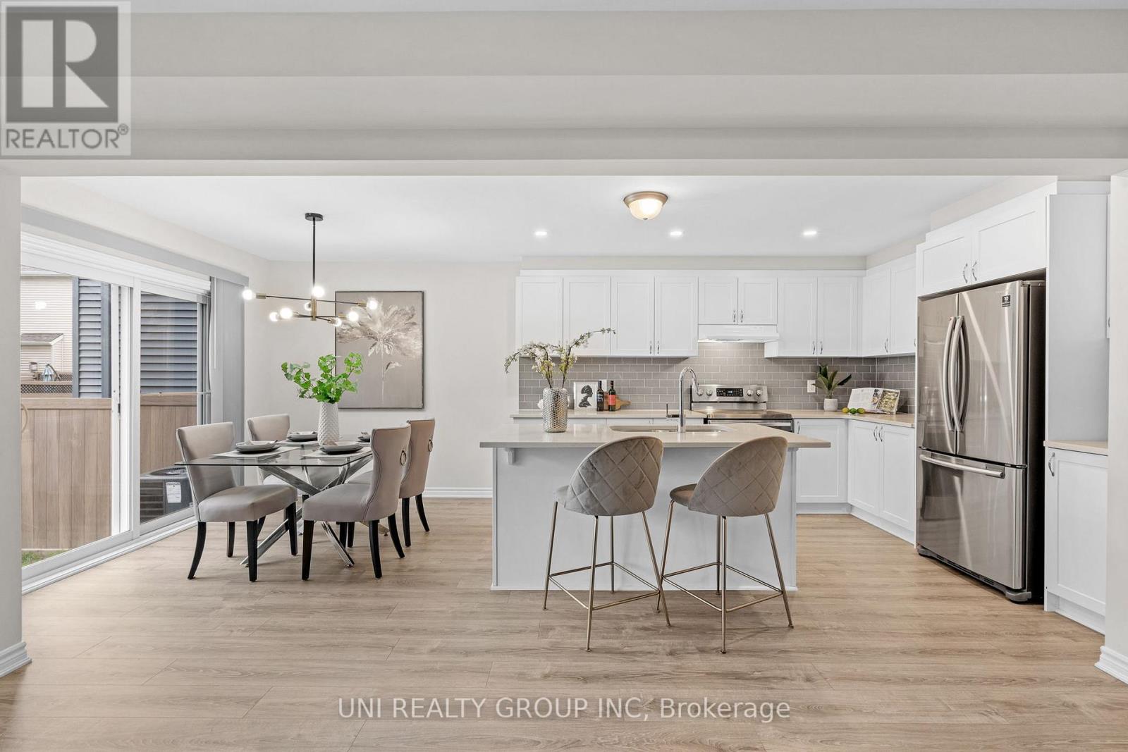 161 Celestial Grove, Ottawa, Ontario  K2J 6R6 - Photo 11 - X12510788