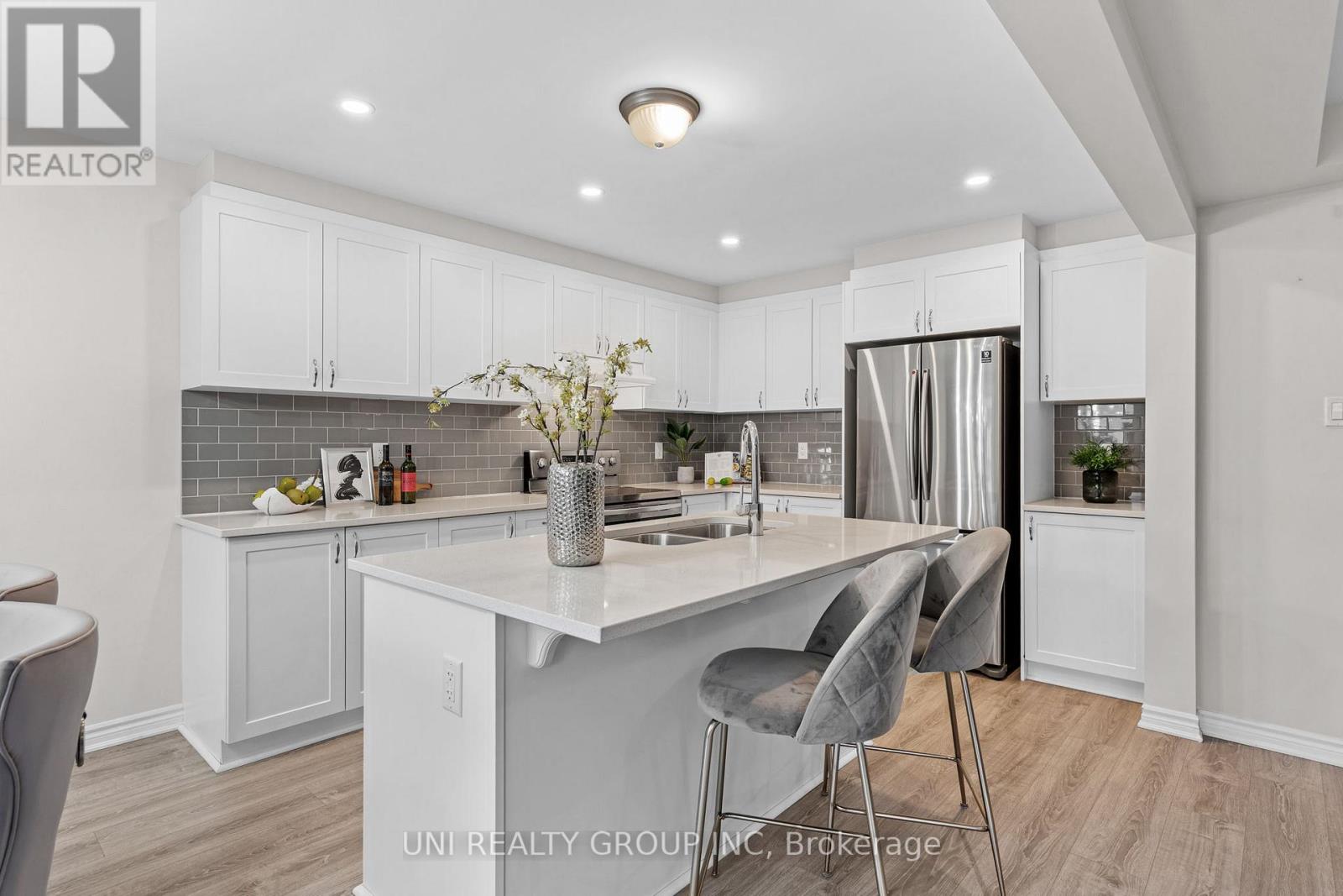 161 Celestial Grove, Ottawa, Ontario  K2J 6R6 - Photo 14 - X12510788