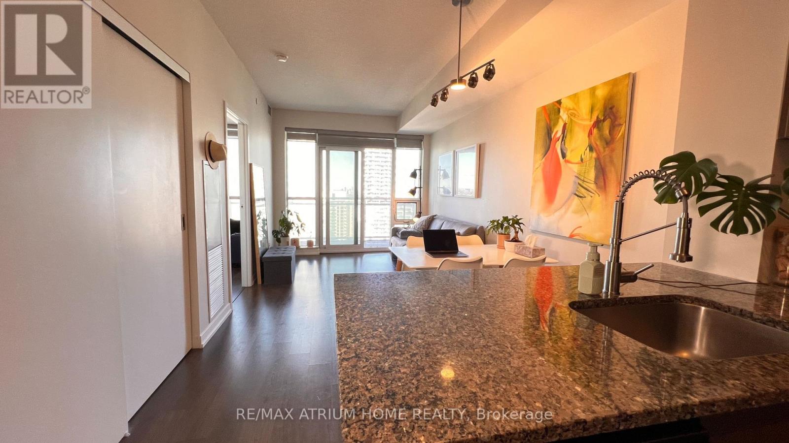 2904 - 89 Dunfield Avenue, Toronto, Ontario  M4S 0A4 - Photo 5 - C12510752