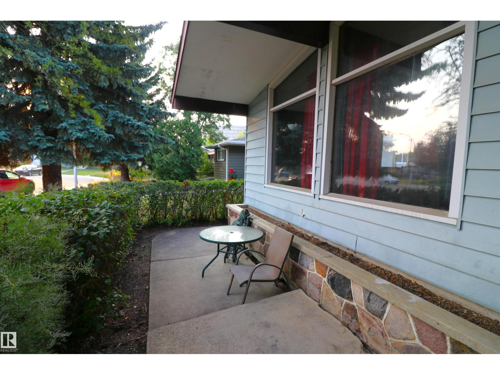 11716 42 Av Nw, Edmonton, Alberta  T6M 1A7 - Photo 2 - E4455739