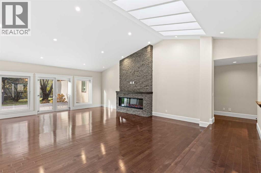 151 Pump Valley Court Sw, Calgary, Alberta  T2V 5E2 - Photo 8 - A2269000