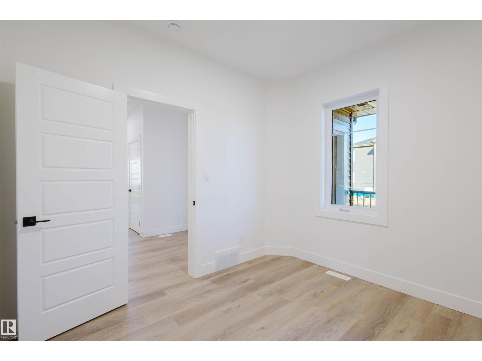 1566 Siskin Li Nw, Edmonton, Alberta  T5S 0V1 - Photo 6 - E4464745