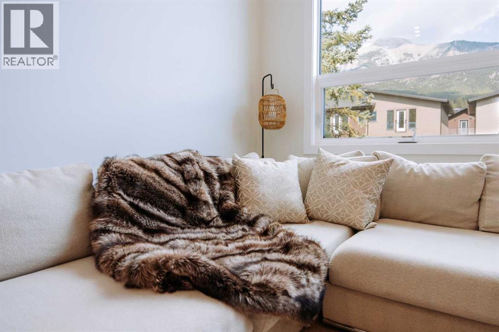 3, 1405 1st Avenue, Canmore, Alberta  T1W 1M5 - Photo 19 - A2253065