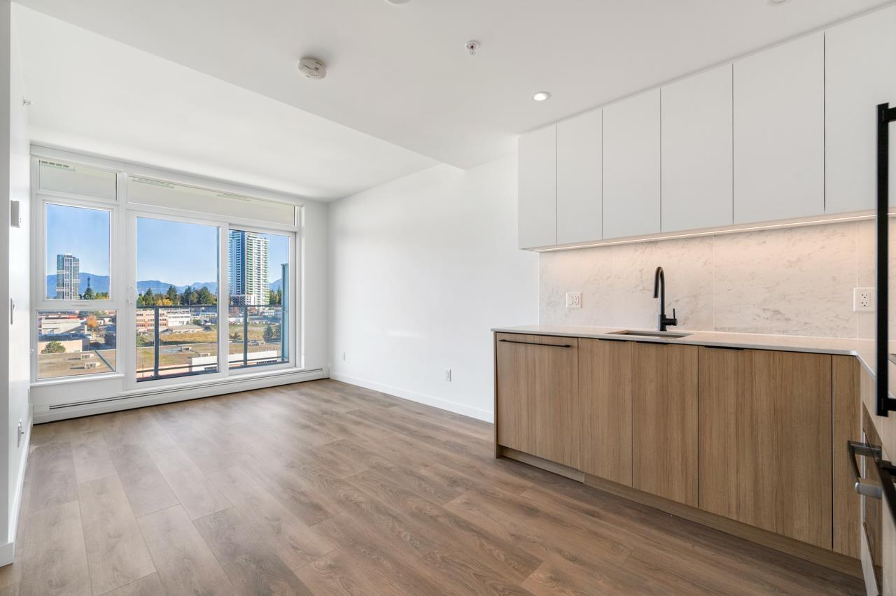 912 13685 102 Avenue, Surrey, British Columbia  V3T 1N7 - Photo 2 - R3064478