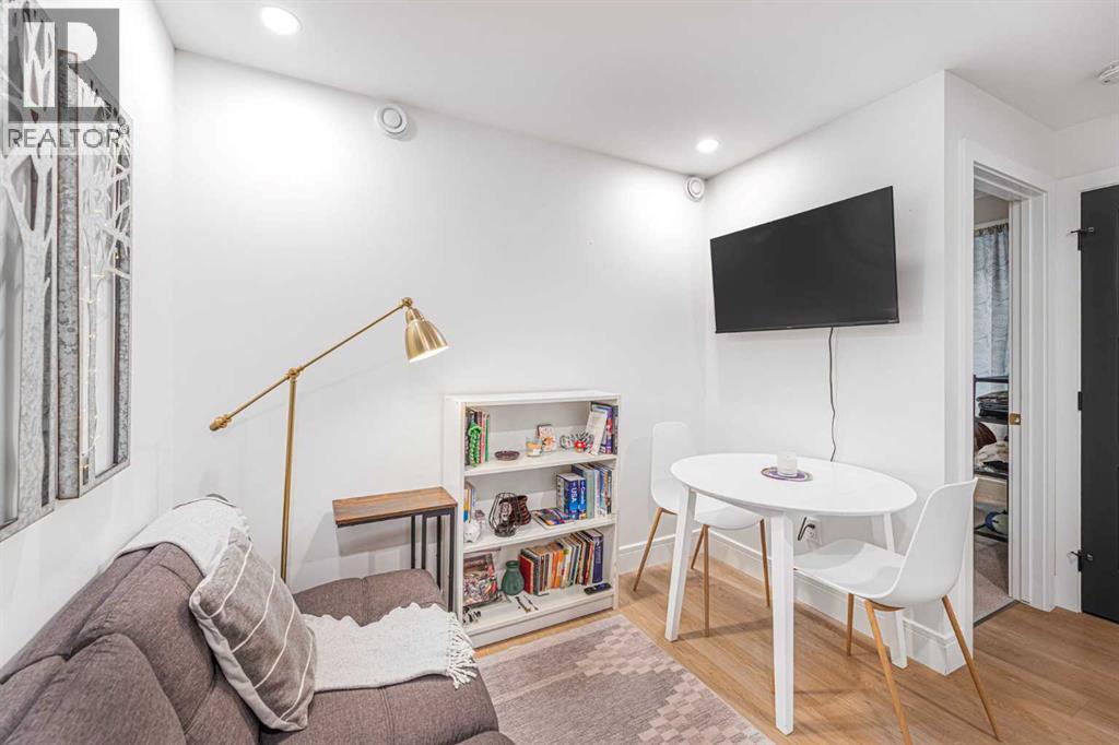 3, 1405 1st Avenue, Canmore, Alberta  T1W 1M5 - Photo 36 - A2253065