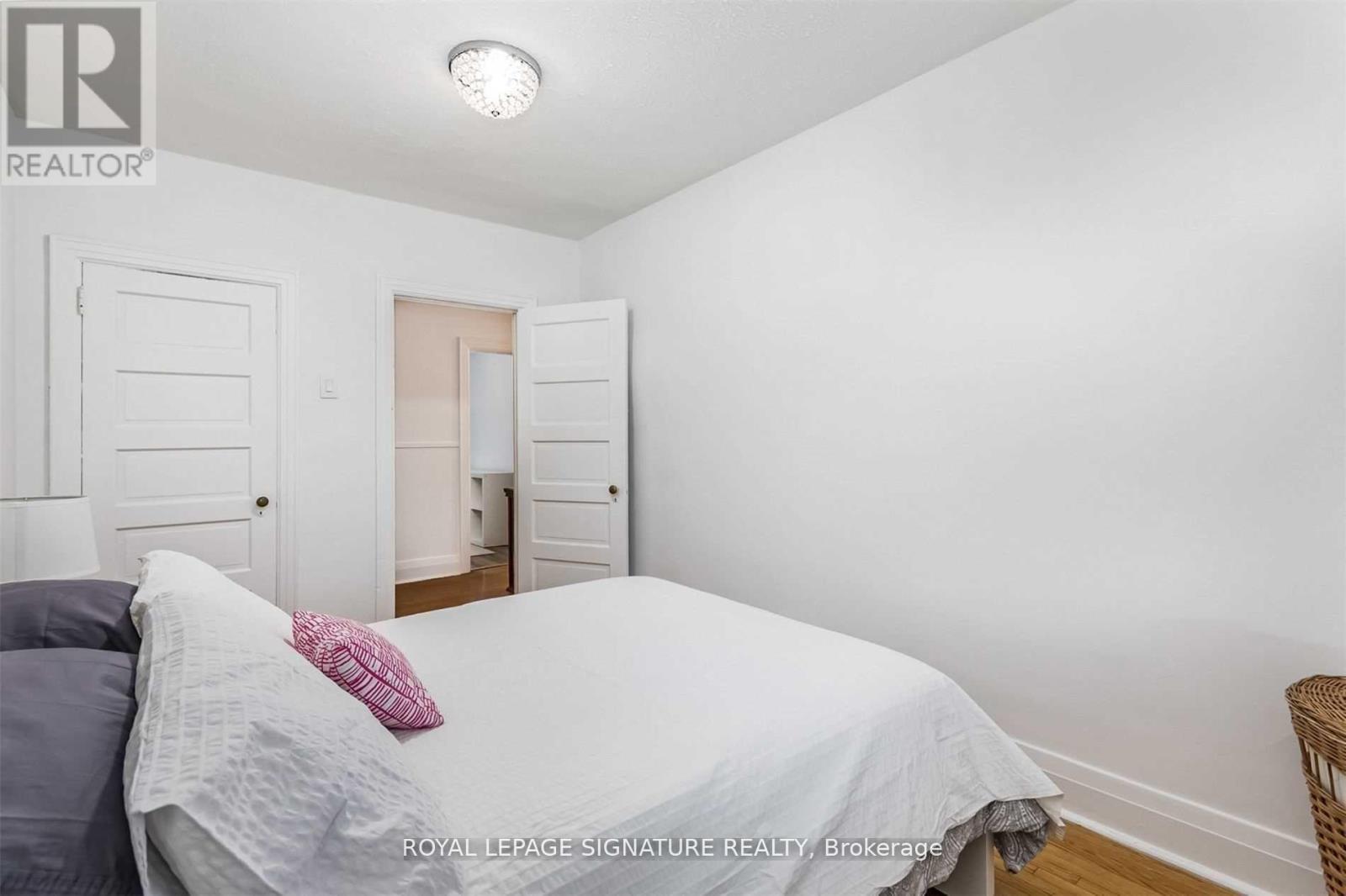 419 Crawford Street, Toronto, Ontario  M6G 3J7 - Photo 15 - C12510822