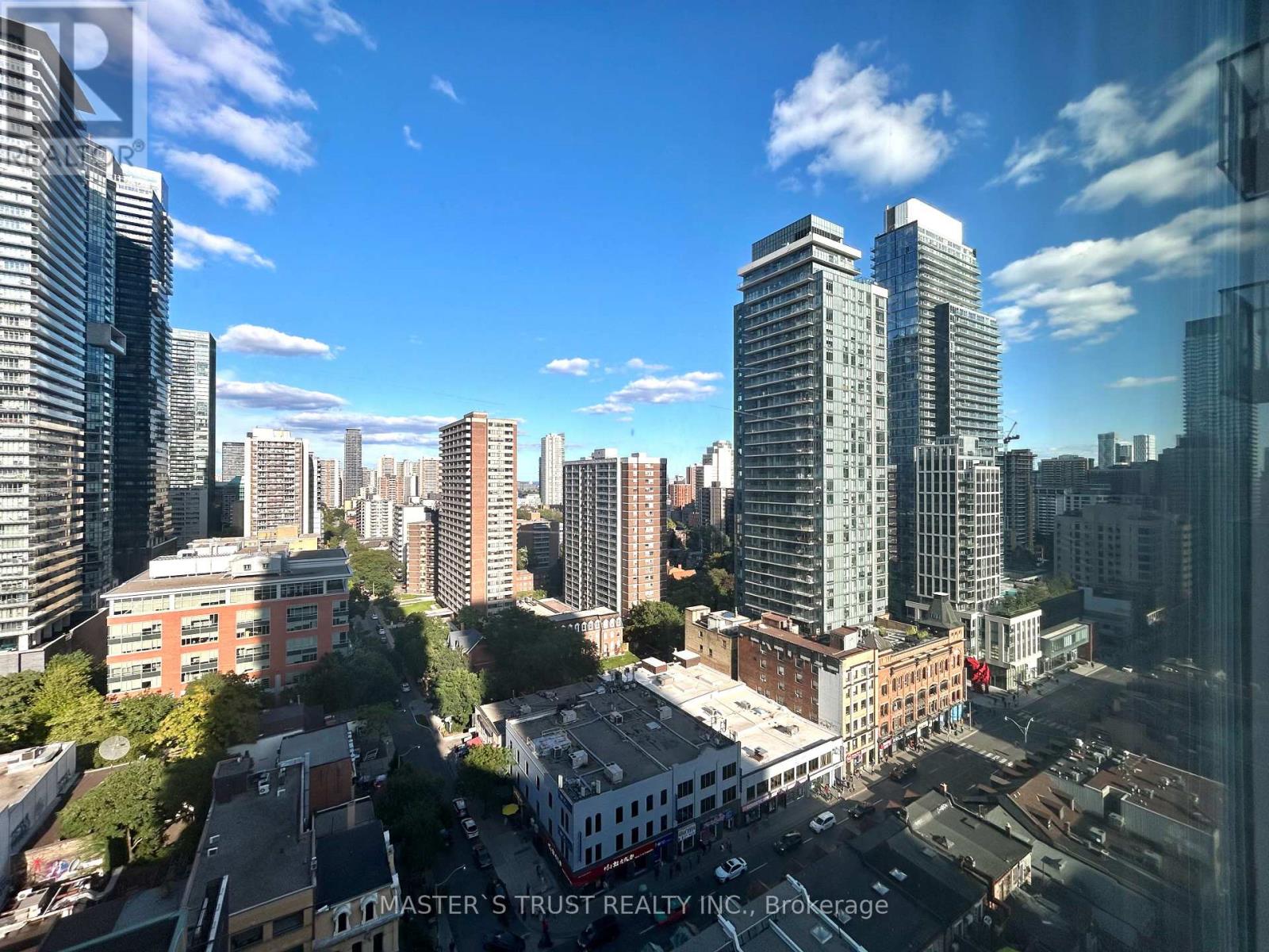 1702 - 75 St Nicholas Street, Toronto, Ontario  M4Y 0A5 - Photo 20 - C12510824