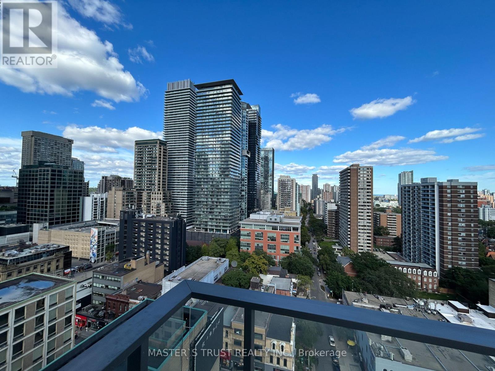 1702 - 75 St Nicholas Street, Toronto, Ontario  M4Y 0A5 - Photo 22 - C12510824