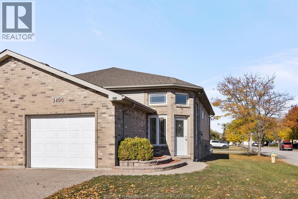 1490 HIGHNOON, Windsor, Ontario