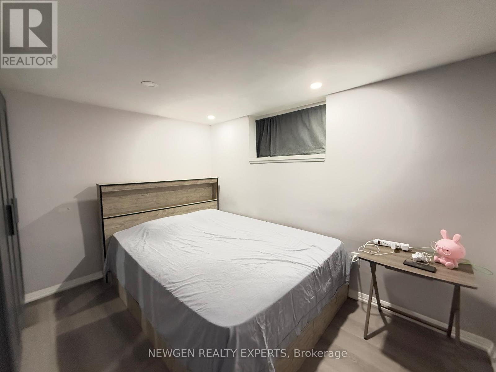 Bsmnt - 66 Mcdonald Avenue, Toronto, Ontario  M1L 3Y8 - Photo 9 - E12510794