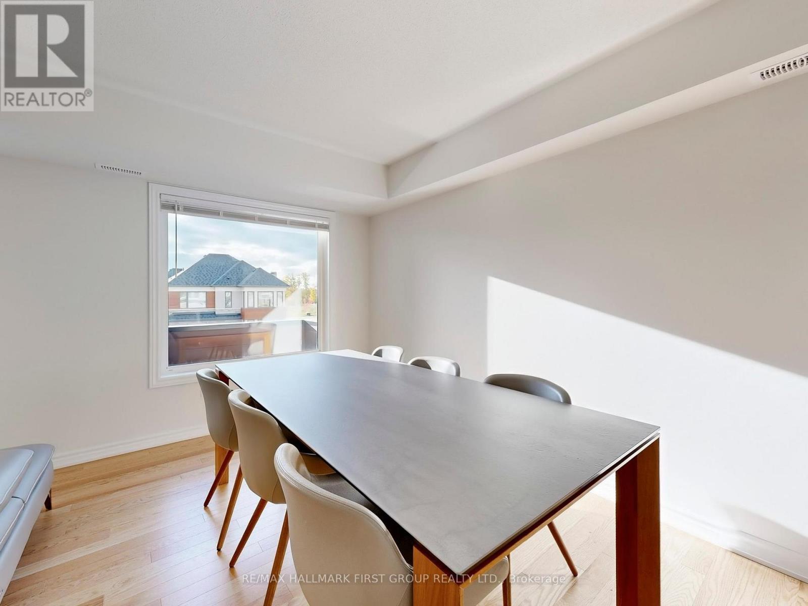 18 Ludlow Drive, Barrie, Ontario  L9J 0L8 - Photo 28 - S12510806