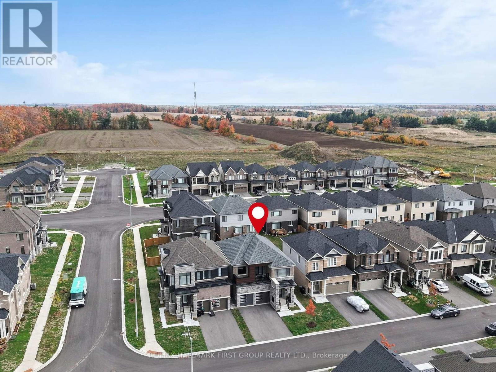 18 Ludlow Drive, Barrie, Ontario  L9J 0L8 - Photo 47 - S12510806